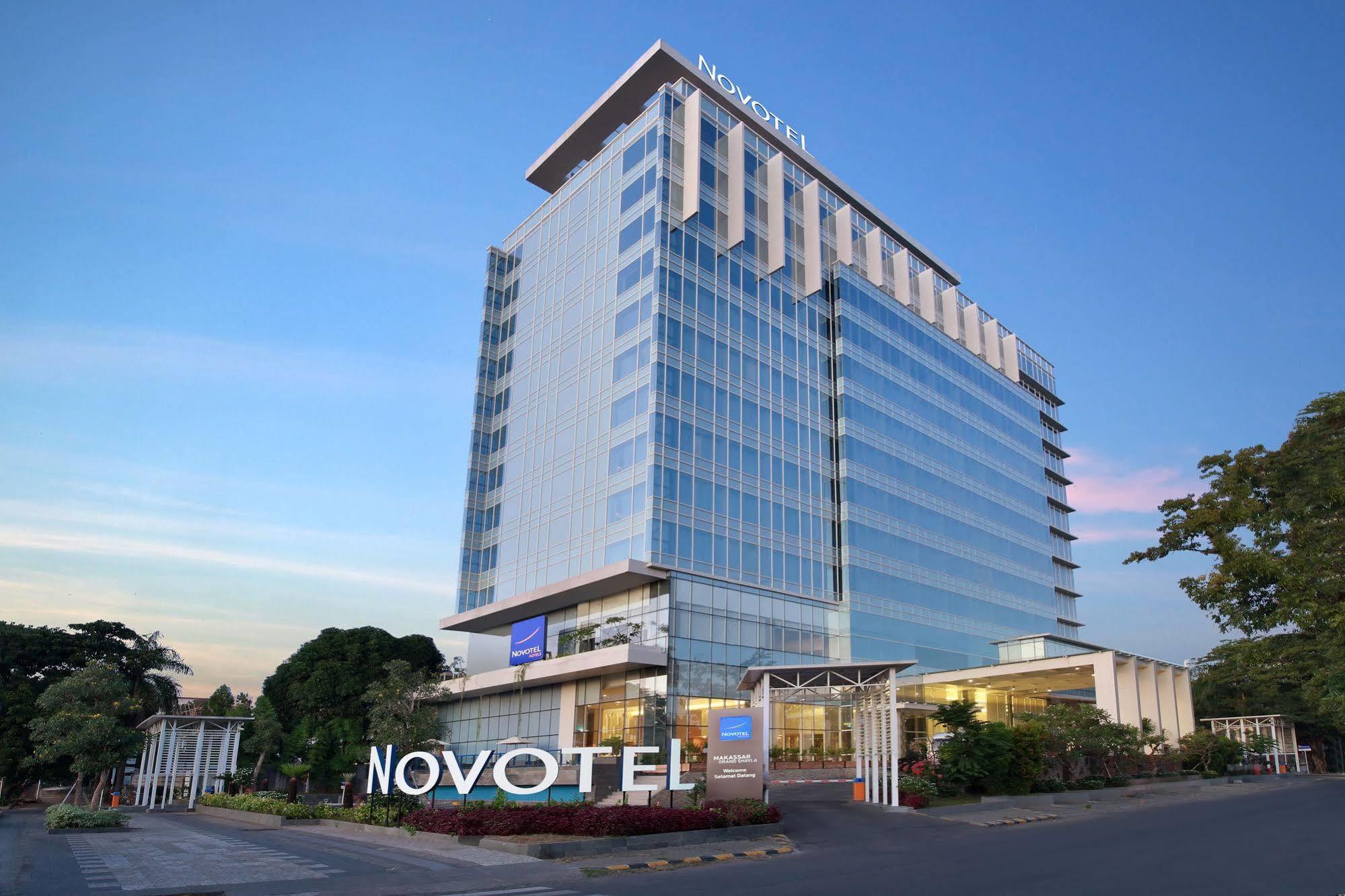 Novotel Makassar Grand Shayla Экстерьер фото